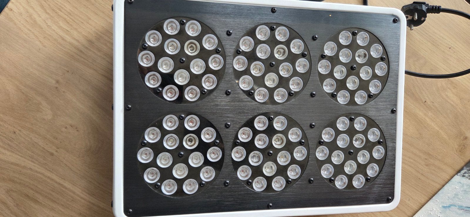 Kind LED Grow Lights - Kweeklamp voor optimale plantengroei, Ophalen of Verzenden, Gebruikt, Kweeklamp