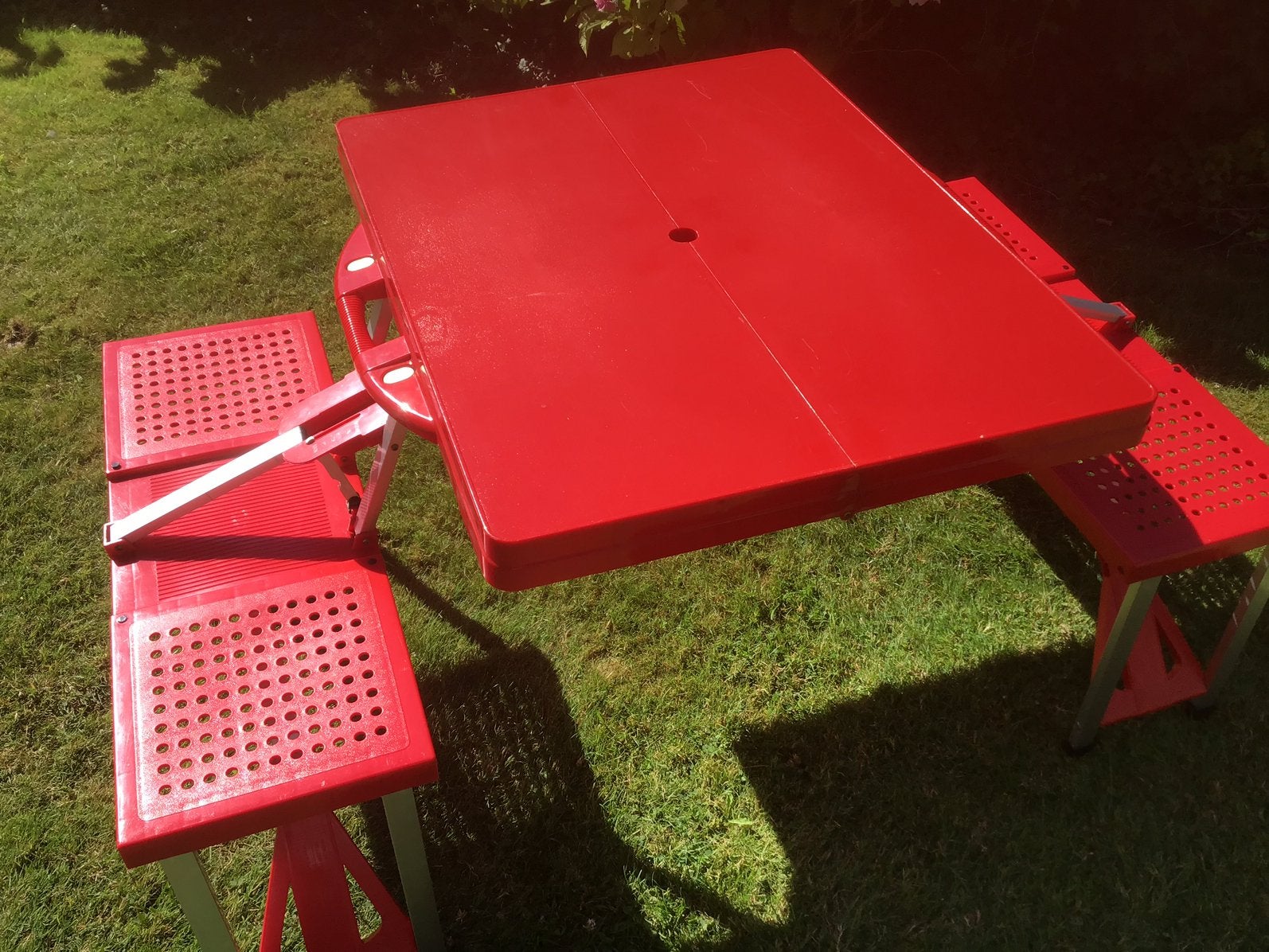 Pick nick tafel picknicktafel koffermodel als nieuw, Ophalen, Zo goed als nieuw
