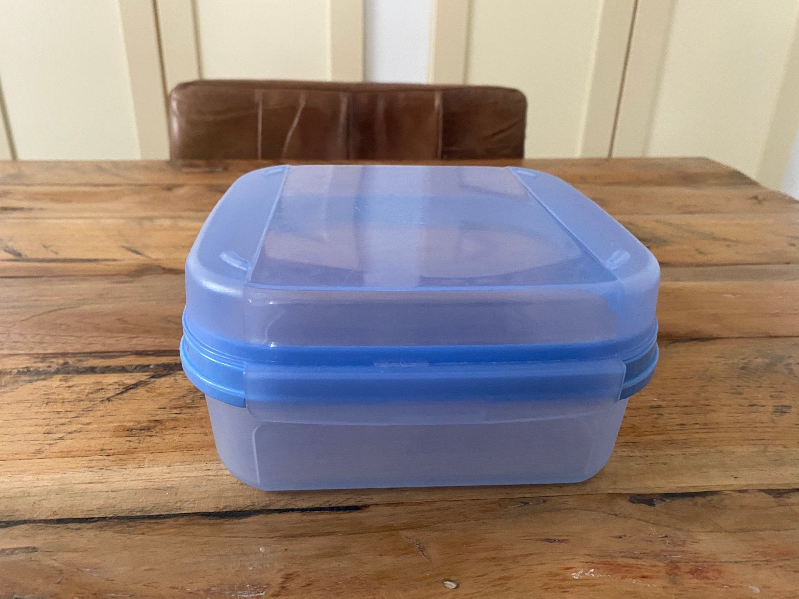 Tupperware koekjestrommel, Ophalen of Verzenden, Blauw, Bus of Trommel
