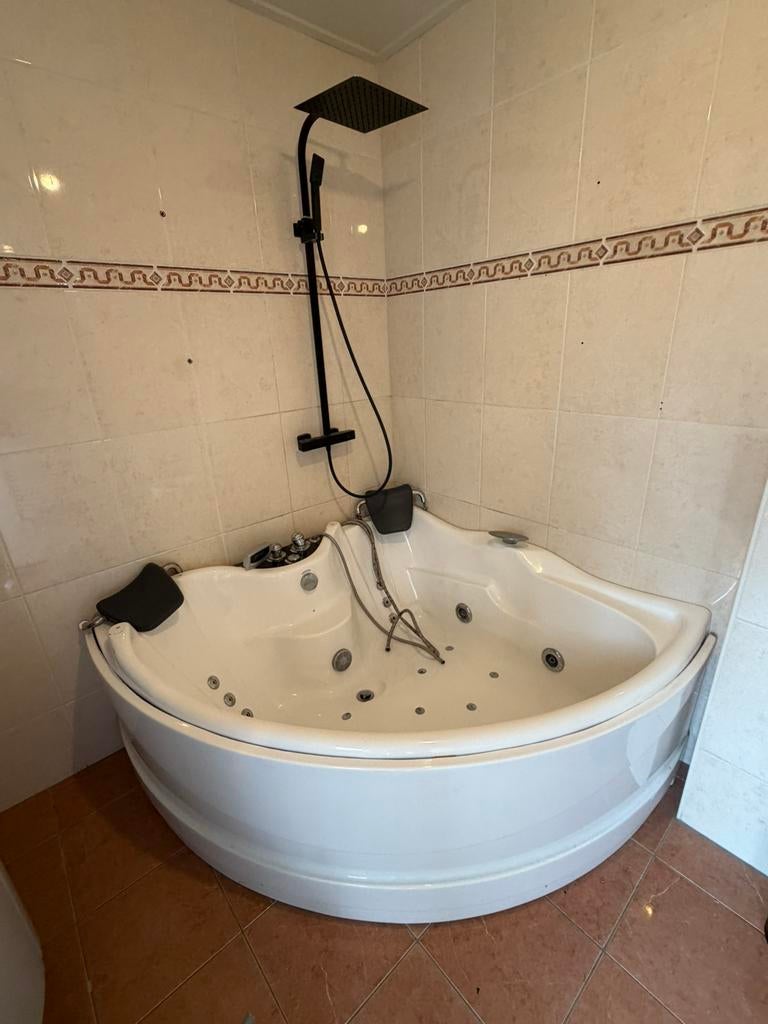 Hoekbad met jacuzzi (Whirlpool, bad), Ophalen of Verzenden, Gebruikt