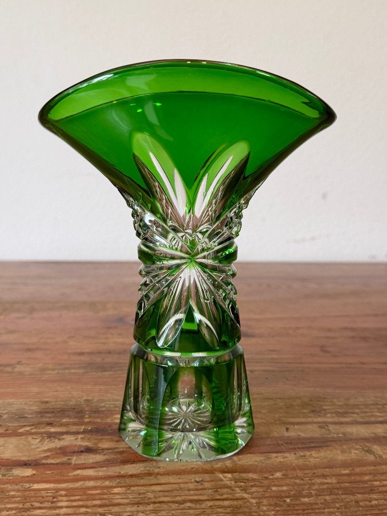 Vaas - Prachtige vintage groene kristallen vaas, Ophalen of Verzenden