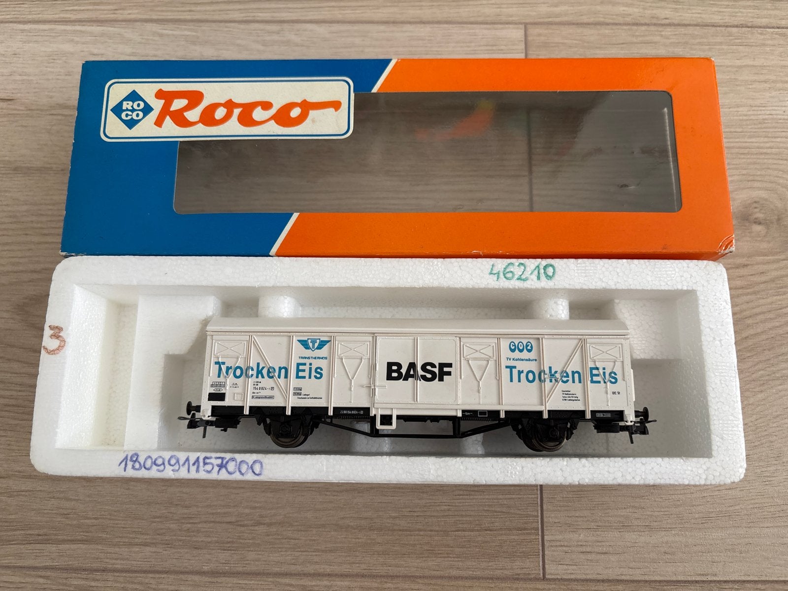 Roco 46210 BASF "Trocken Eis" wagon, Hobby en Vrije tijd, Modeltreinen | H0, Gelijkstroom, Wagon, Ophalen of Verzenden, Zo goed als nieuw