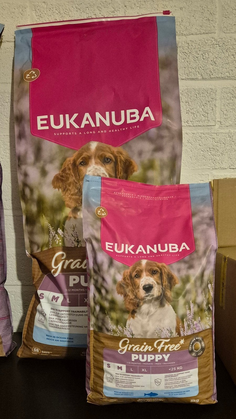 8 KG Eukanuba Grain Free Puppy Small & Medium Breed Zeevis., Ophalen, Hond