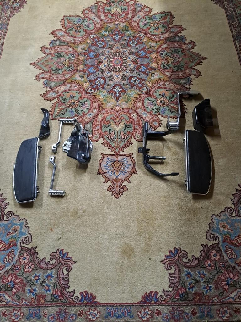 Floorboards en rem/schakel set, Motoren, Onderdelen | Harley-Davidson, Ophalen of Verzenden