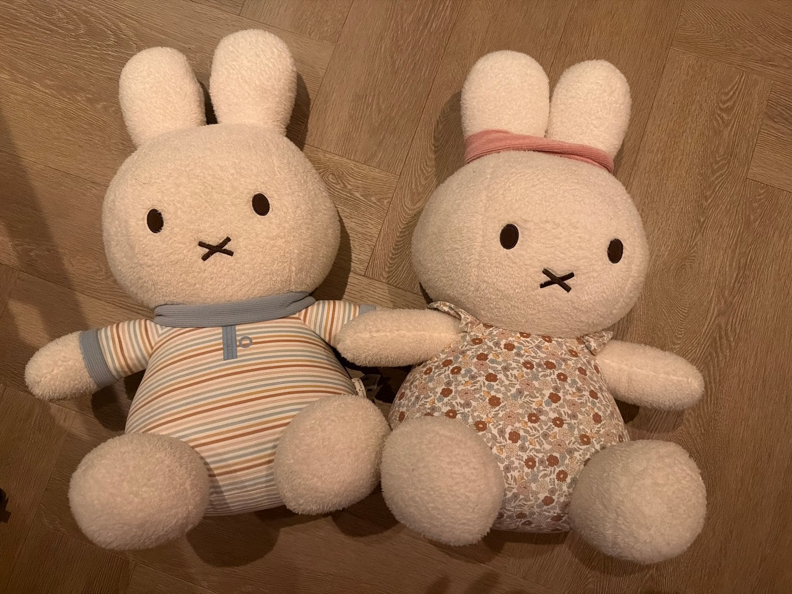 Grote Nijntje knuffels: jongen en meisje, circa 60 cm, Kinderen en Baby's, Ophalen, Little Dutch, Konijn, Nijntje