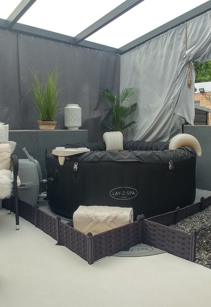 Lay-Z Spa Miami EnergySenseopblaasbare spa 4 pers 180x66 cm, Ophalen, Zo goed als nieuw, Afdekzeil, Opblaasbaar