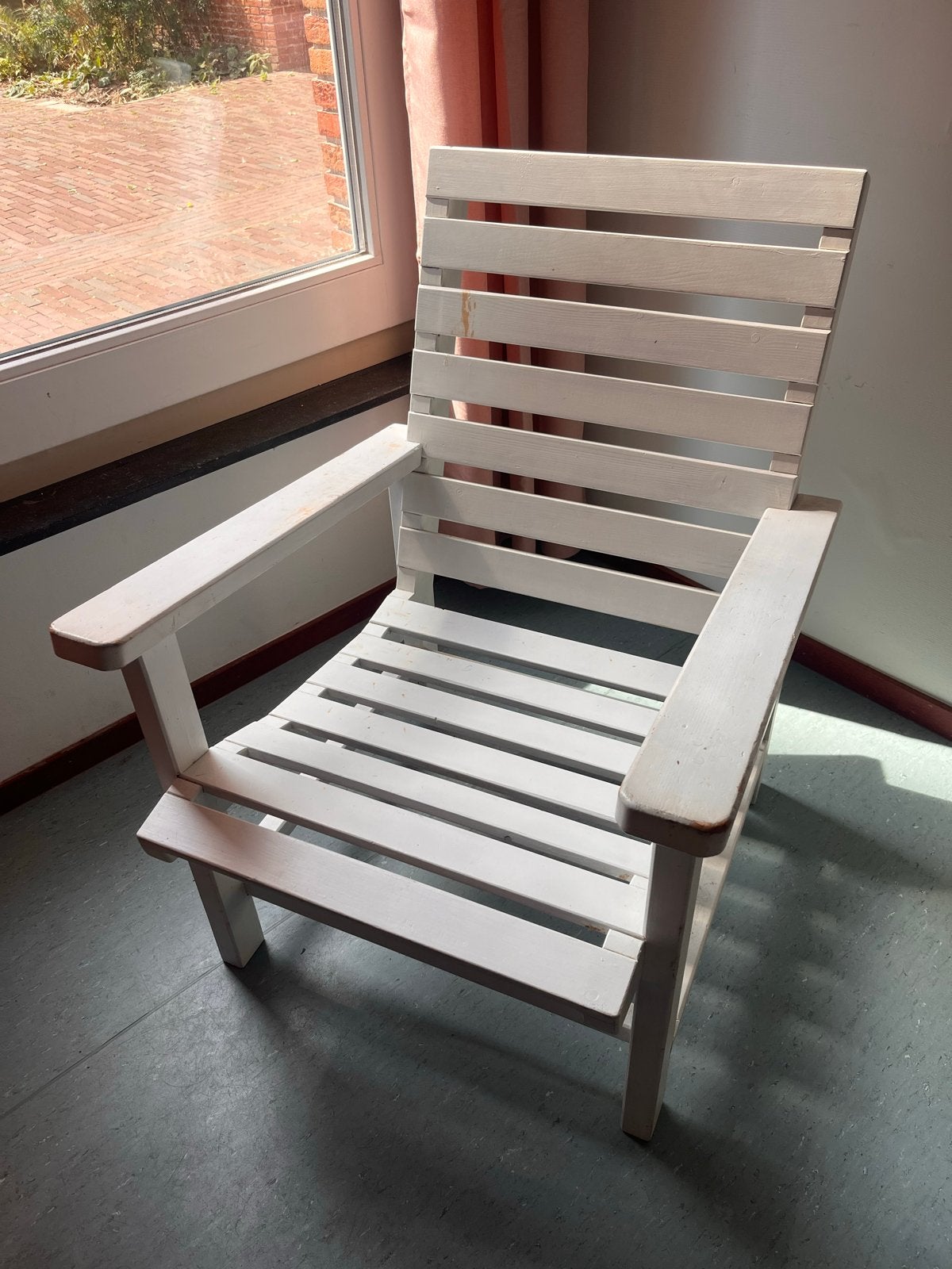Houten chill stoel - projectje om op te knappen, Ophalen, Gebruikt, Wit, Eén