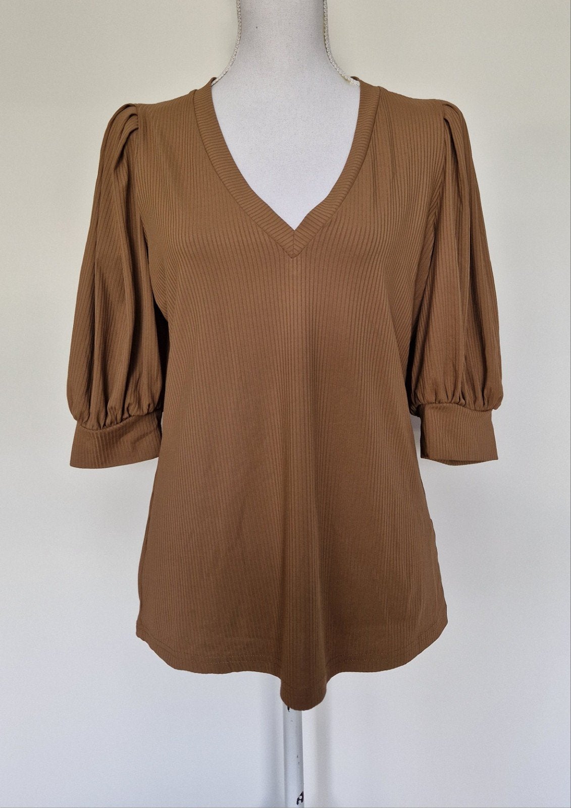 Eksept bruine top vd Shoeby ribstofje, pofmouw maat L., Bruin, Maat 42/44 (L), Ophalen of Verzenden, Zo goed als nieuw