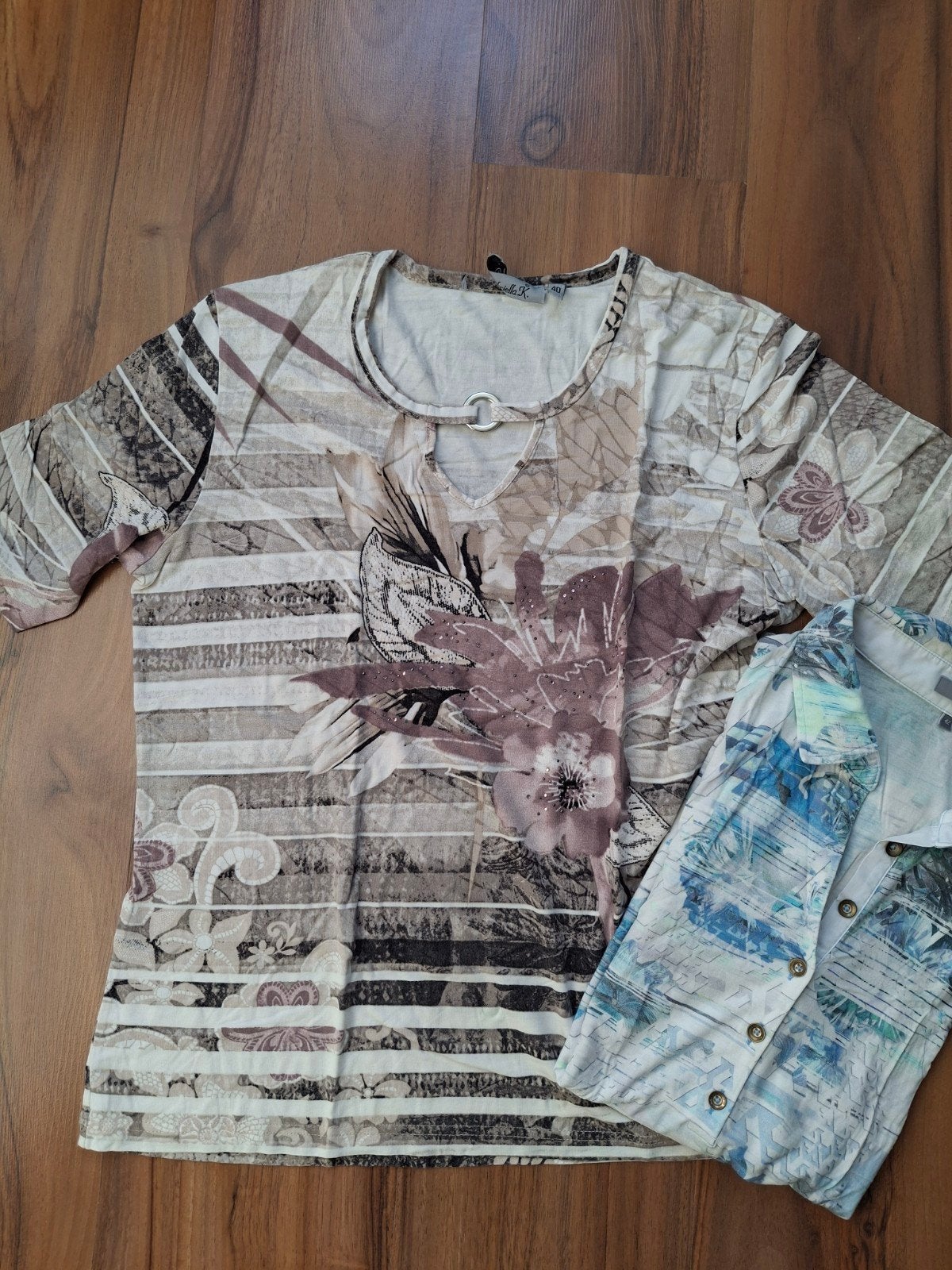 Mooi dames shirt Gabriella k  (+gratis shirt), Kleding | Dames, Ophalen of Verzenden, Gedragen