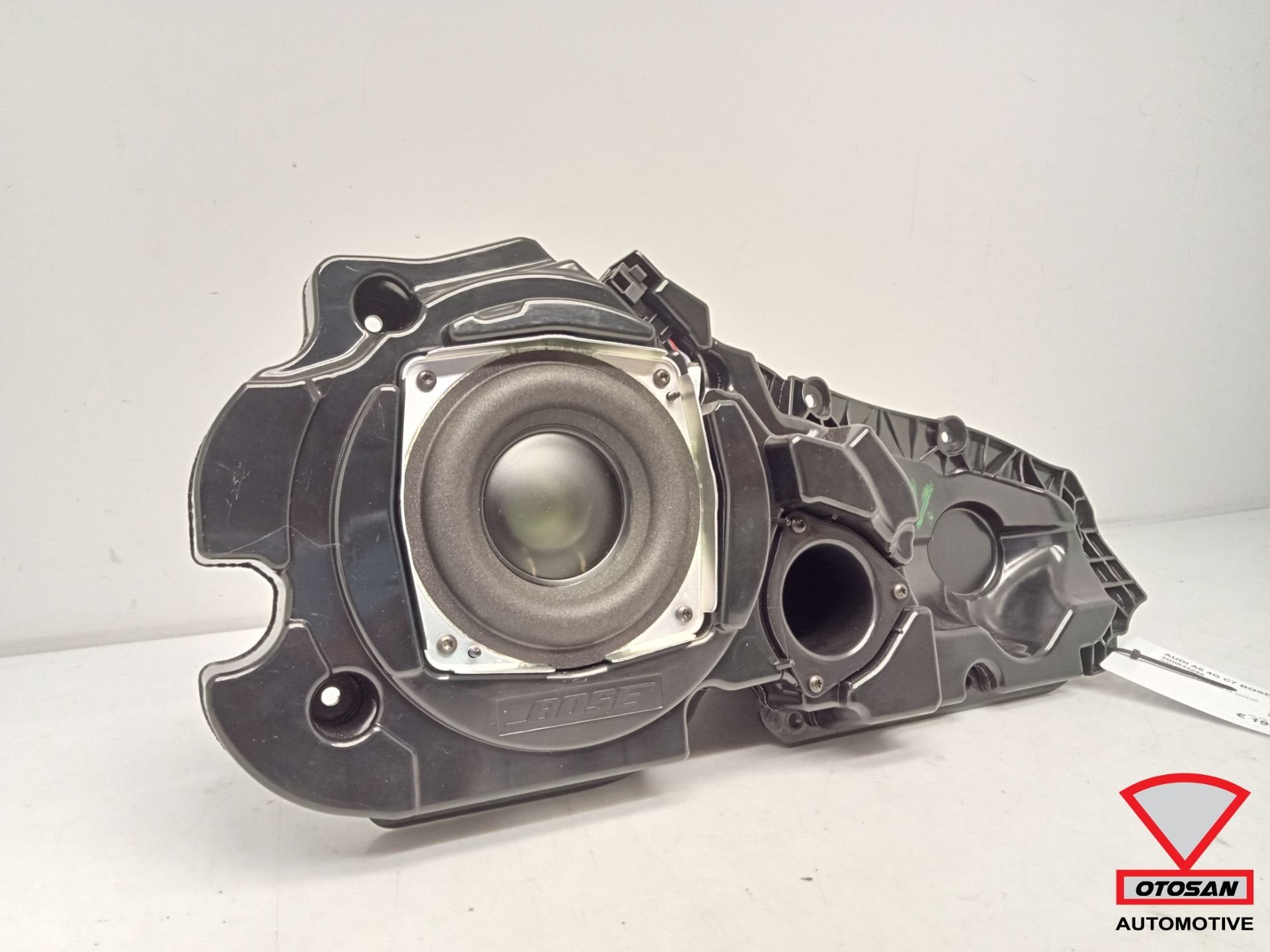 Audi A6 4G C7 Bose Speaker Bass Box Rechts Voor 4G0035298, Gebruikt, AUDI AG, Auto-Union-Strasse 1
85045  Ingolstadt, DE, Kundenbetreuung@audi.de