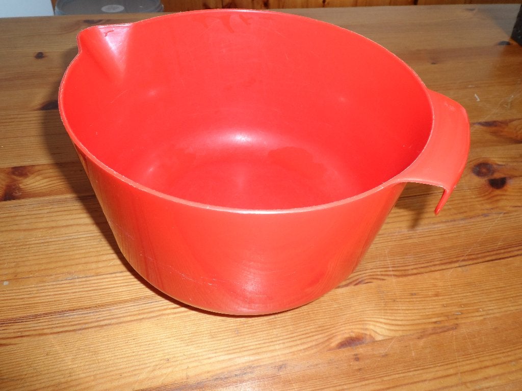 Hema beslagkom rood / Eiersnijder gerda oranje - retro, Kunststof, Ophalen of Verzenden, Rood, Overige typen