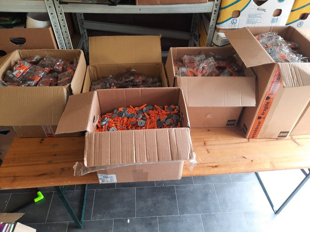 Partij van 6 dozen chinees lego, Ophalen, -, -, Nieuw