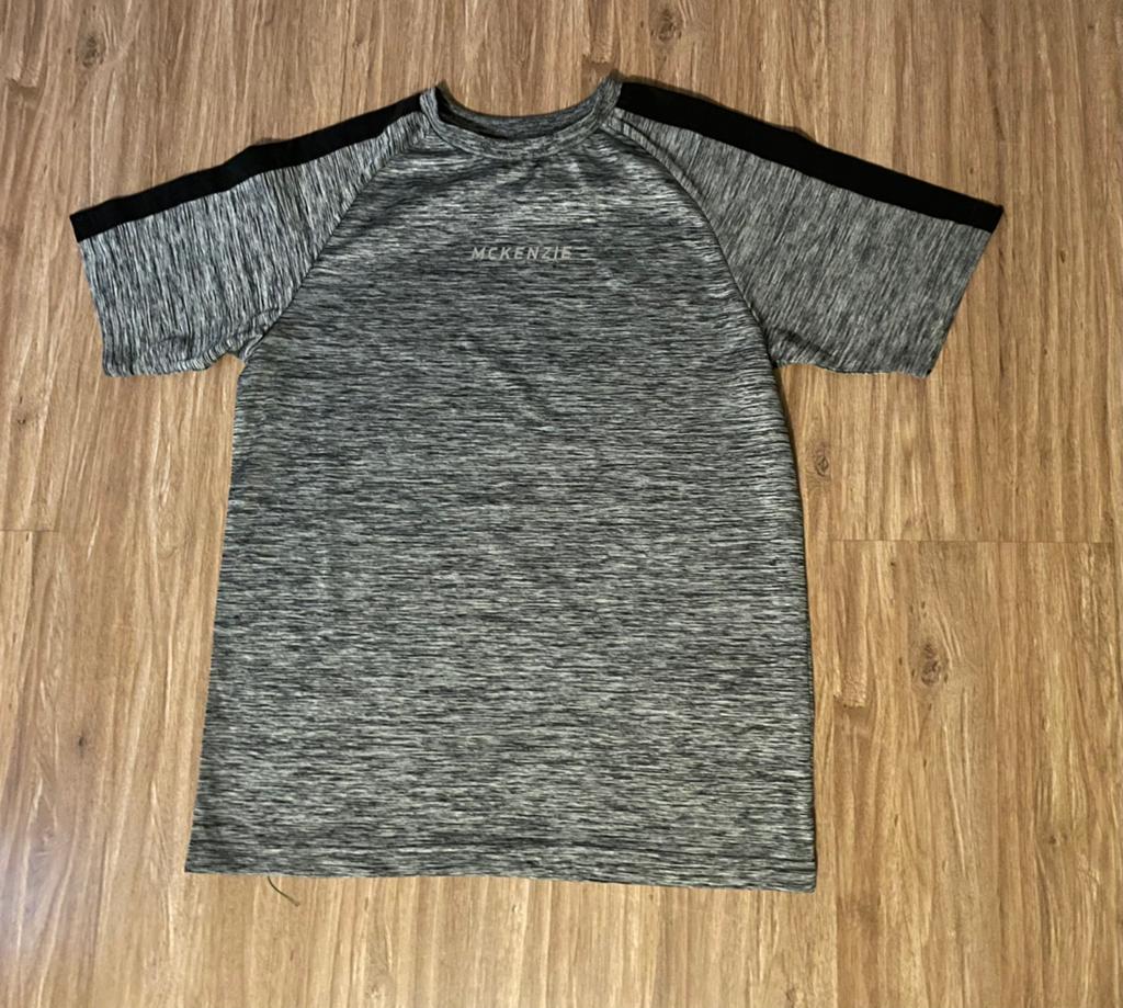 Grijze shirt Mckenzie mt 152, Kinderen en Baby's, McKenzie, Ophalen of Verzenden, Zo goed als nieuw, Shirt of Longsleeve