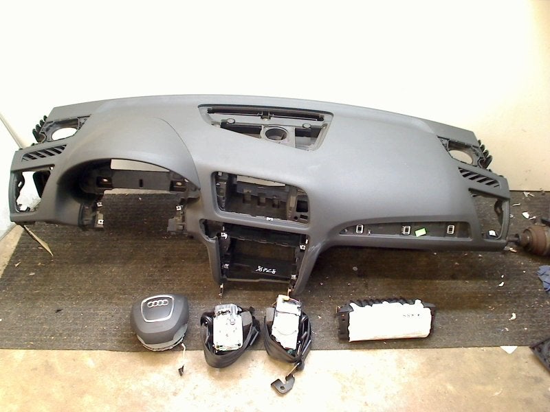 Airbag Set Audi Q5 (8RB) (2009-08/2013-05) 8R0857705J, Auto-onderdelen, Interieur en Bekleding, Gebruikt, Auto-Union-Straße  1, Ingolstadt 85057, , Duitsland