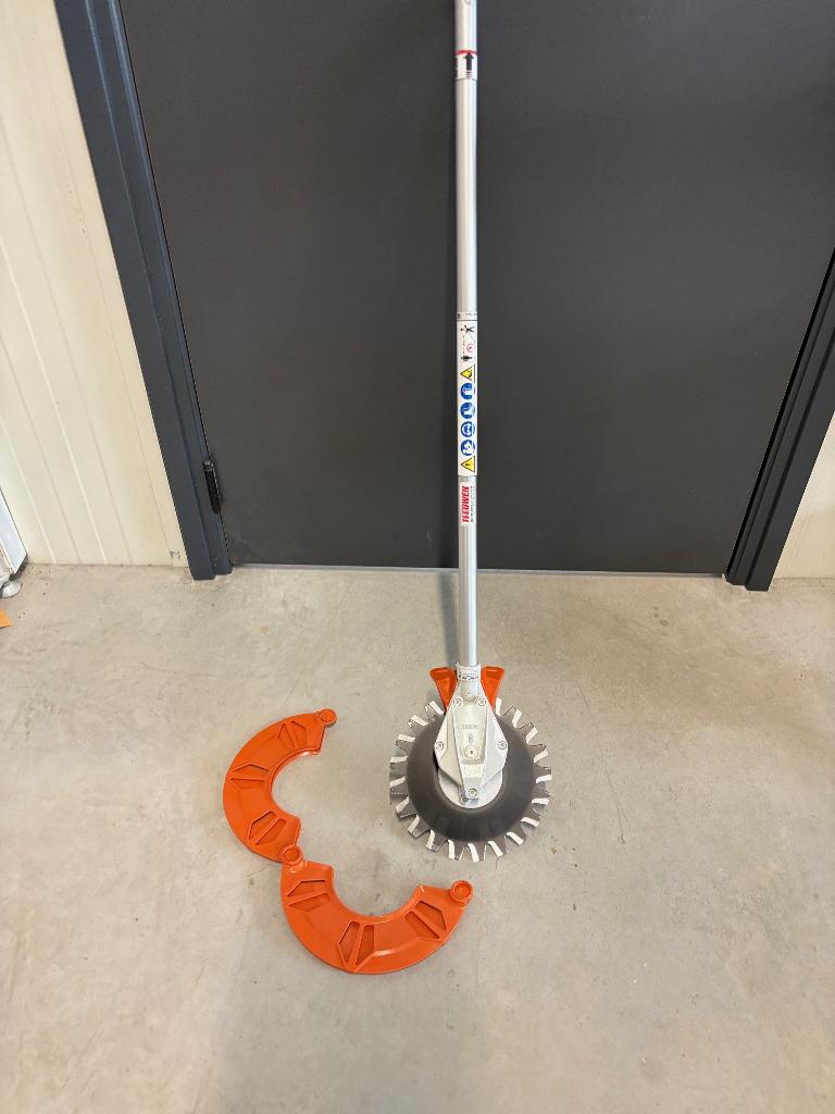STIHL RG-KM onkruidknipper voor combimotor, demo!, Ophalen, Mertstraat 5, Verkoop@teeuwentuinmachines.nl, Zo goed als nieuw