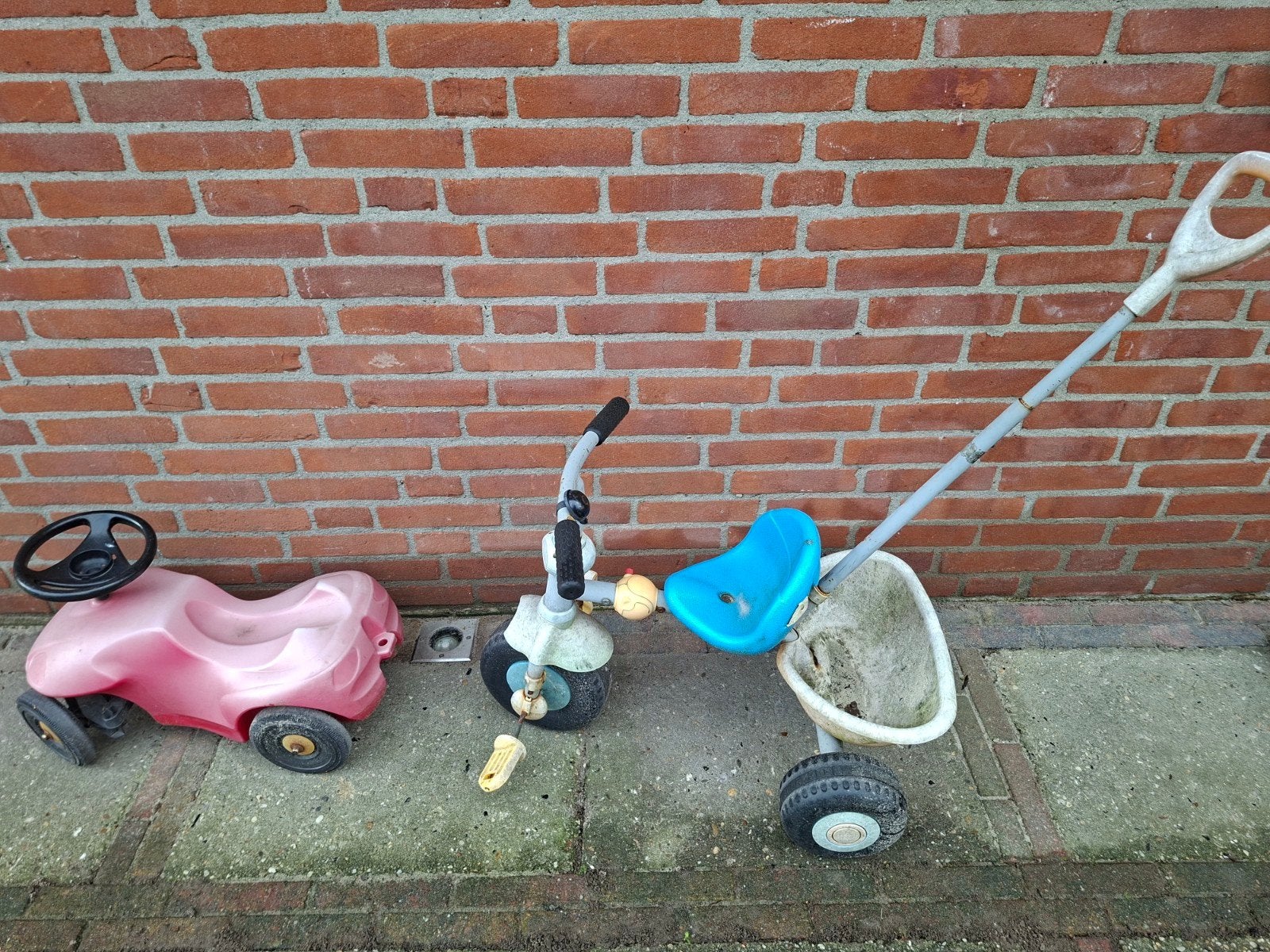 Loopauto en driewieler samen, Ophalen, Gebruikt