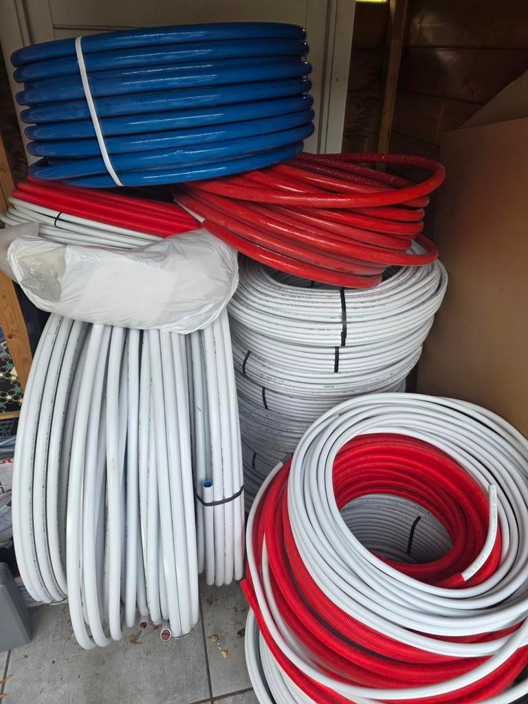 Uponor Buizen(ISO/mantel/GAS) 16x2 | 20x2,25 | 25x2,5, Doe-het-zelf en Verbouw, Buizen en Afvoer, Overige materialen, 6 meter of meer
