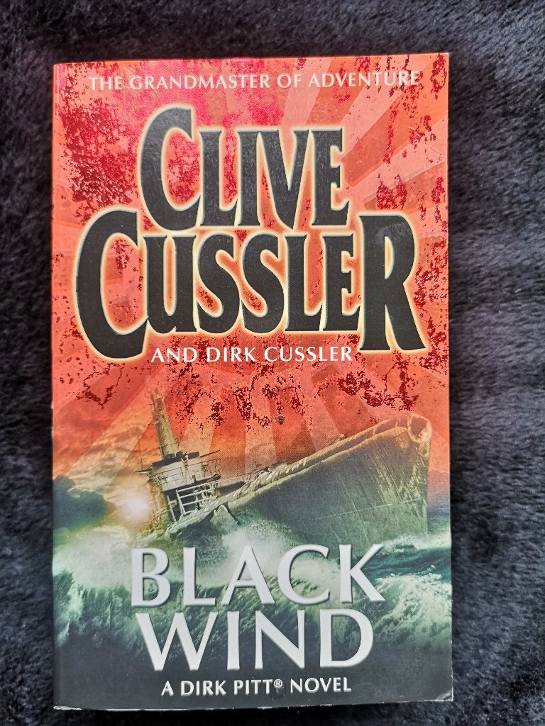 Clive Cussler, Black Wind, Boeken, Avontuur en Actie, Ophalen of Verzenden, Gelezen