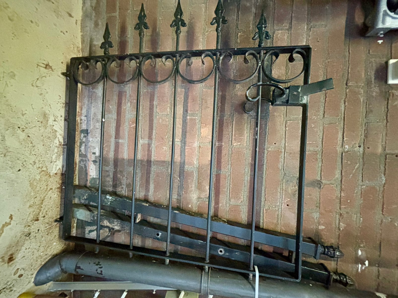 Gietijzer hekje, Tuin en Terras, Ophalen, Met poort, Gebruikt, Sierhekwerk