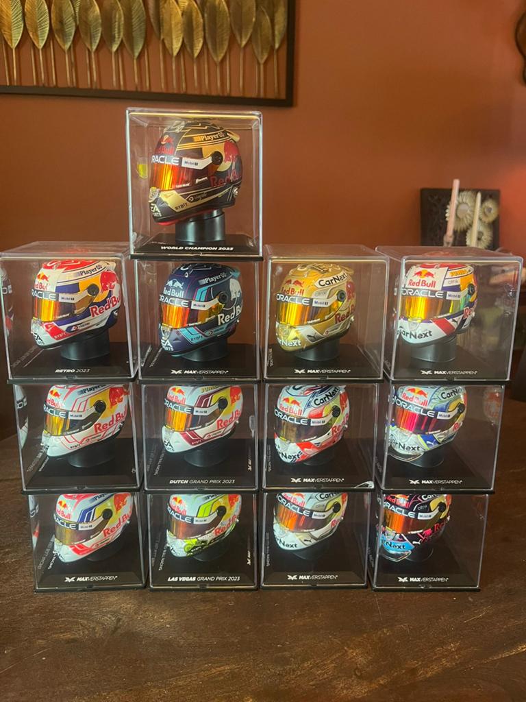 Max Verstappen minihelm collectie 1:4 – officiële edities, Ophalen, Nieuw, Formule 1