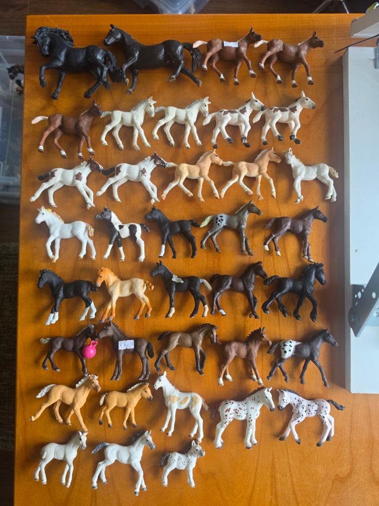 Schleich Magazine exclusives, Verzamelen, Dierenverzamelingen, Zo goed als nieuw, Beeldje of Figuurtje, Paard, Ophalen of Verzenden