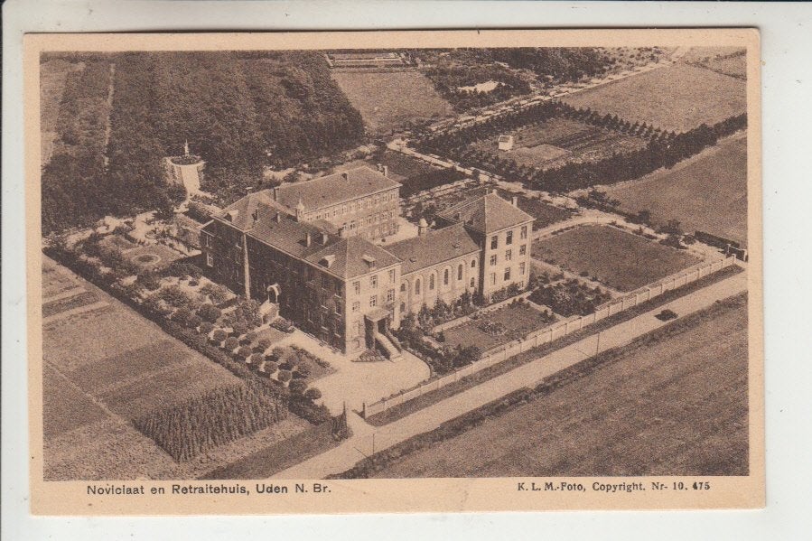 Uden, Noviciaat en Retraitehuis - Luchtfoto KLM, Ophalen of Verzenden, 1920 tot 1940, Gelopen, Noord-Brabant