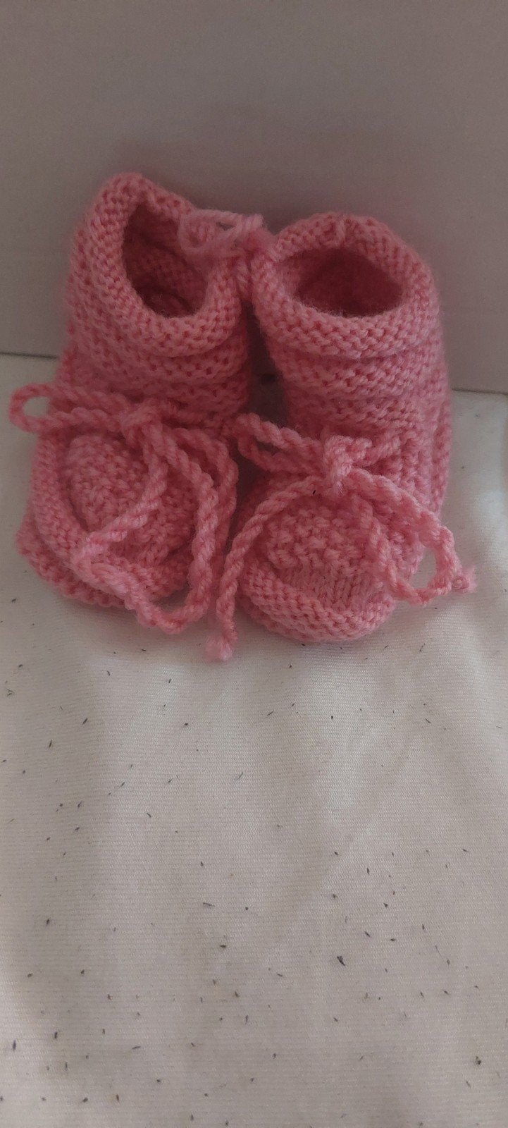 Roze gebreide babyslofjes - Handgemaakt en zacht, Kinderen en Baby's, Slofjes, Meisje, Handgemaakt, Nieuw