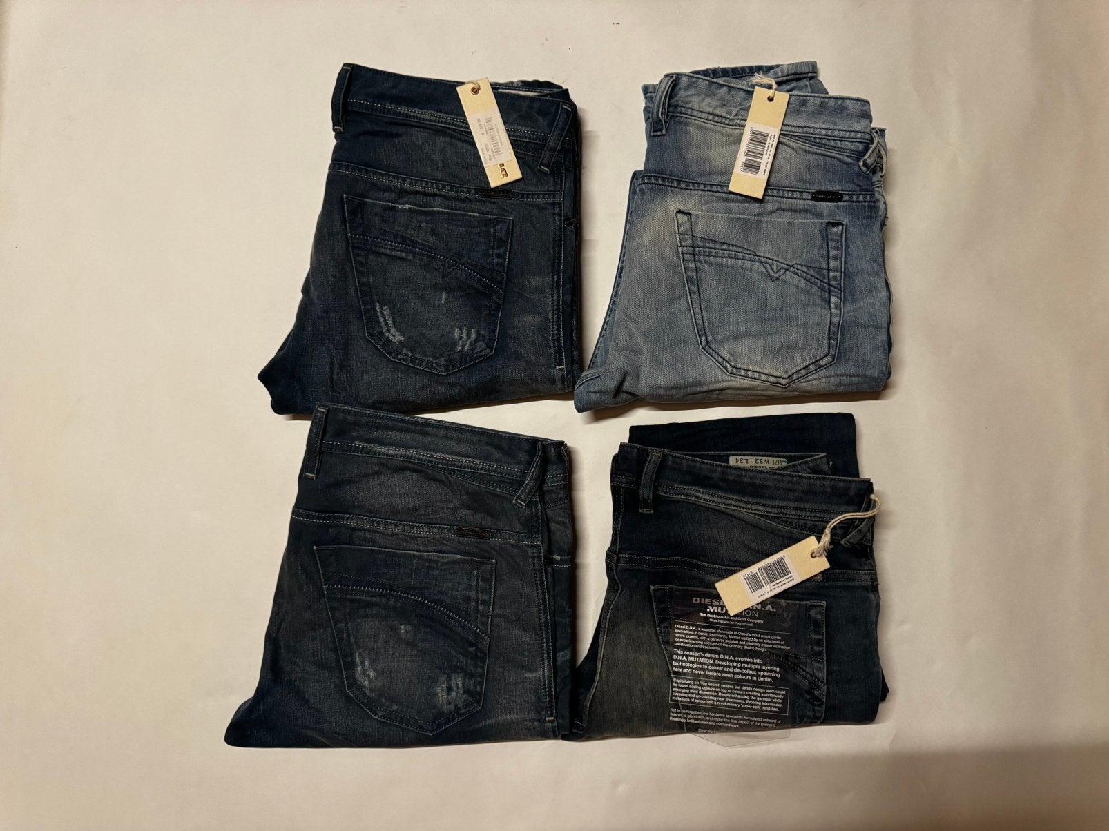 2x Diesel Iakop jeans – nieuw met labels., Kleding | Heren, Ophalen of Verzenden, Nieuw, Blauw, W32 (confectie 46) of kleiner