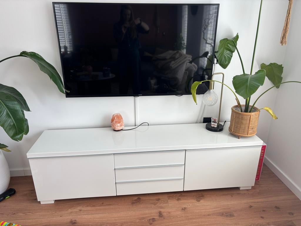 Wit hoogglans tv-meubel IKEA besta burs 180x41x49 cm, Huis en Inrichting, Ophalen, Gebruikt, 150 tot 200 cm, Minder dan 100 cm