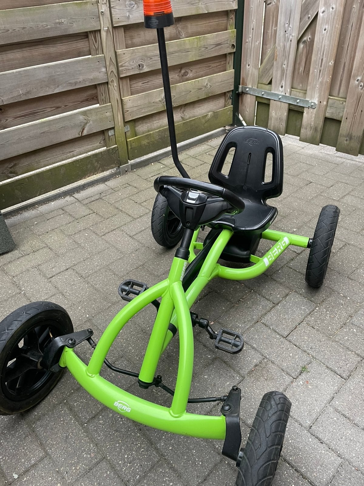 Berg buddy lime skelter, Kinderen en Baby's, Speelgoed | Buiten | Skelters, Ophalen, Gebruikt, Berg, Vrijloopautomaat