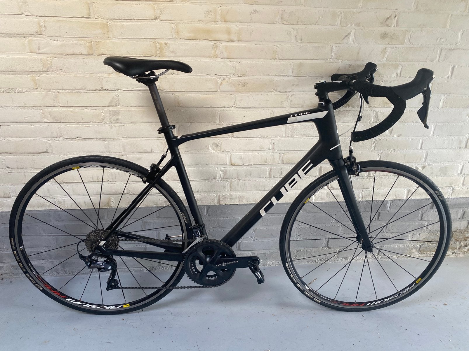 Cube Attain SL, Fietsen en Brommers, Overige merken, 28 inch, Carbon, Velgrem