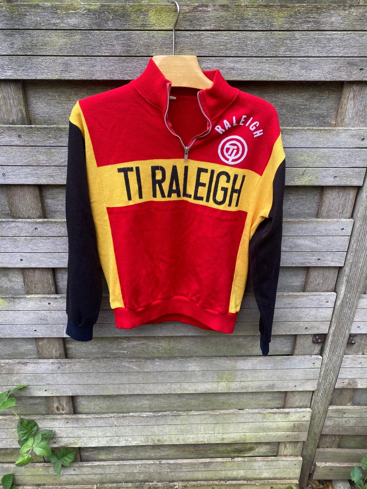 Raleigh TI shirt jaren 70/80 - Vintage wielershirt, Overige maten, Ophalen of Verzenden, Voetbal, Gedragen