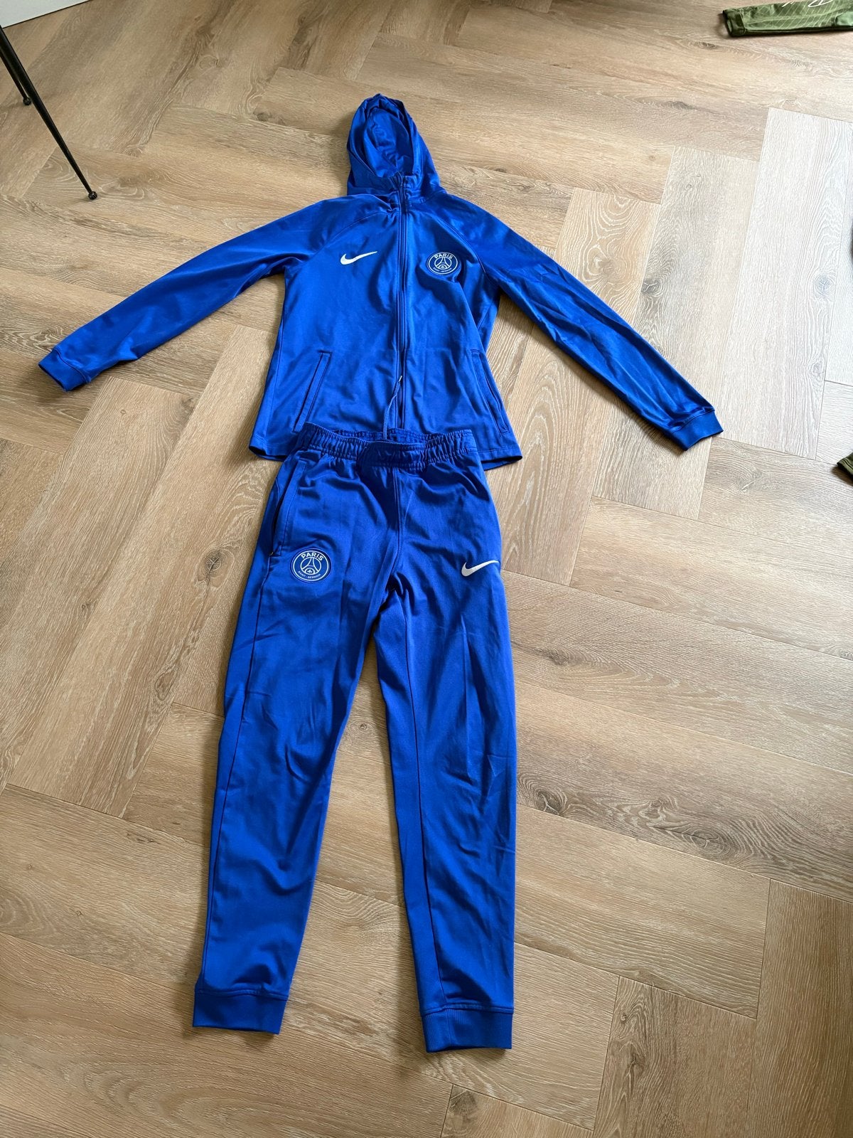 Nike Paris Saint-Germain trainingspak (blauw), Maat XS of kleiner, Ophalen of Verzenden, Trainingspak