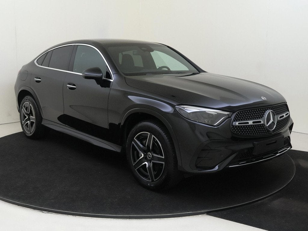Mercedes-Benz GLC-klasse Coupé 300e 4MATIC Business Solutio, Auto's, Mercedes-Benz, Automaat, 4 cilinders, Zwart, Plug-in hybride