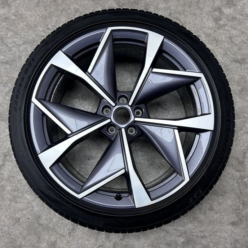 21 inch originele Vision velgen + zomerbanden Skoda Enyaq RS, Gebruikt, -, -, Banden en Velgen