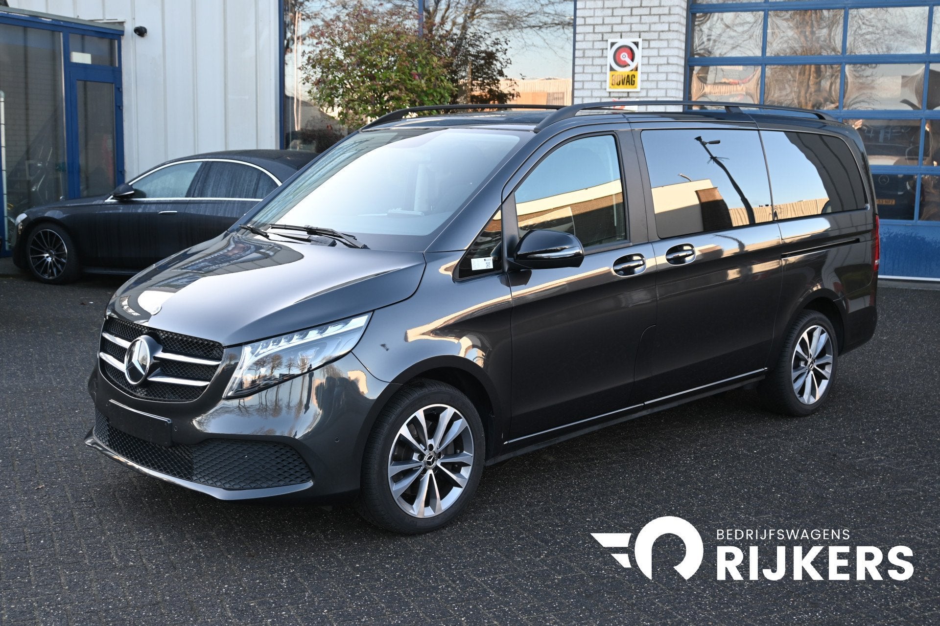 Mercedes-Benz V-Klasse 300d Lang DC Edition LED, Standkachel, Achterwielaandrijving, Gebruikt, Euro 6, 4 cilinders
