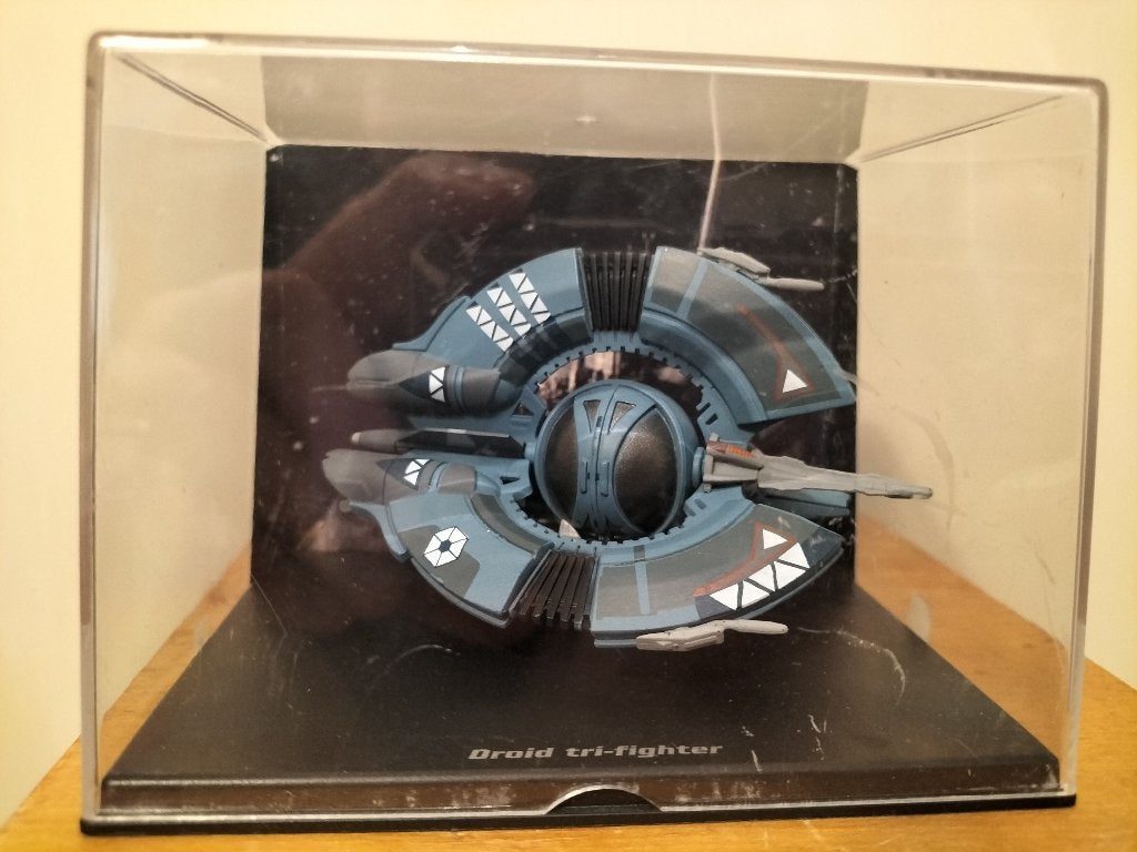 Droid tri-fighter, Ophalen of Verzenden, Zo goed als nieuw, Beeldje of Buste