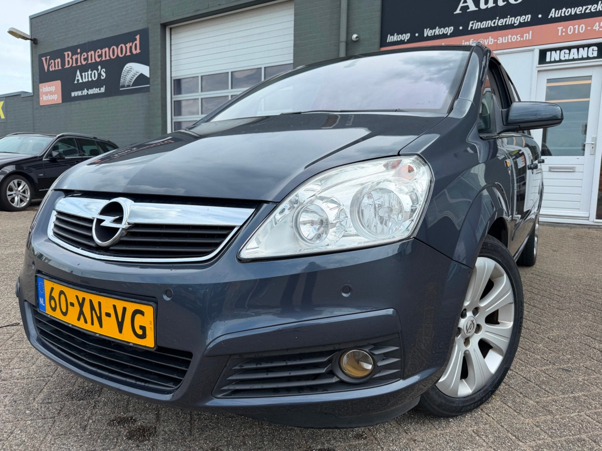 Opel Zafira 2.2 Executive 7 pers. MOTORSTORING ! met trekhaa, Auto's, Voorwielaandrijving, Gebruikt, Zwart, 4 cilinders