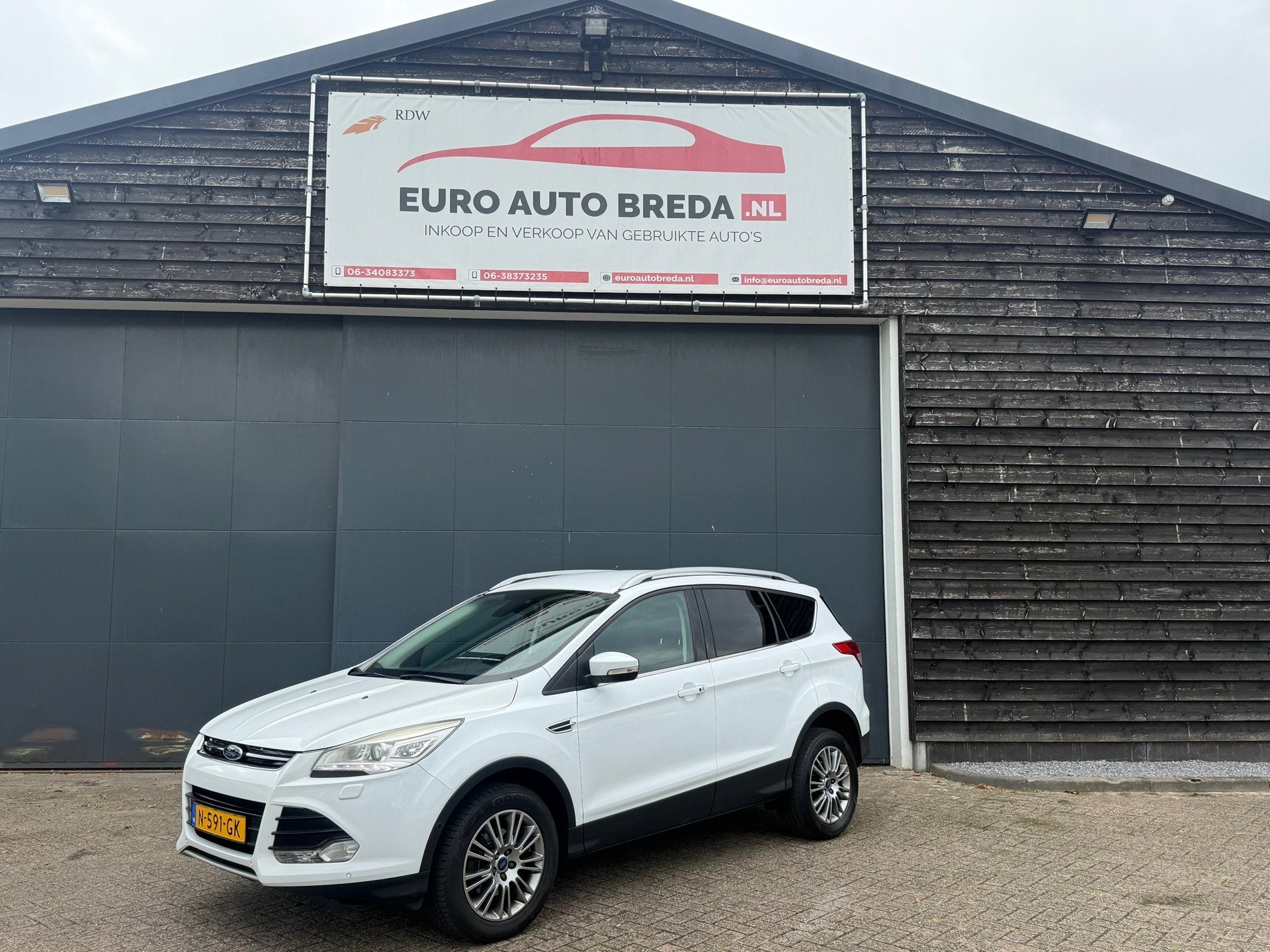 Ford Kuga 1.6 Titanium Plus, Auto's, Voorwielaandrijving, 15 km/l, Gebruikt, 4 cilinders