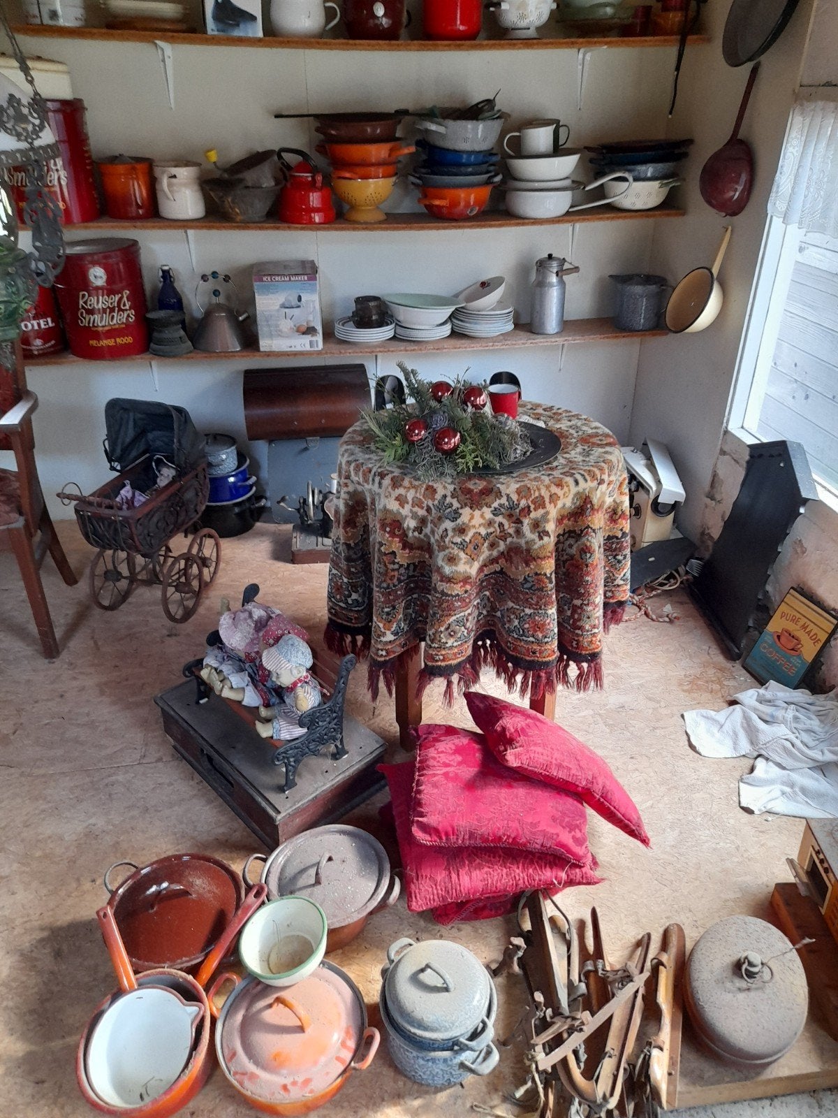 Spullen uit grootmoederstijd, liefst in één koop., Antiek en Kunst, Ophalen