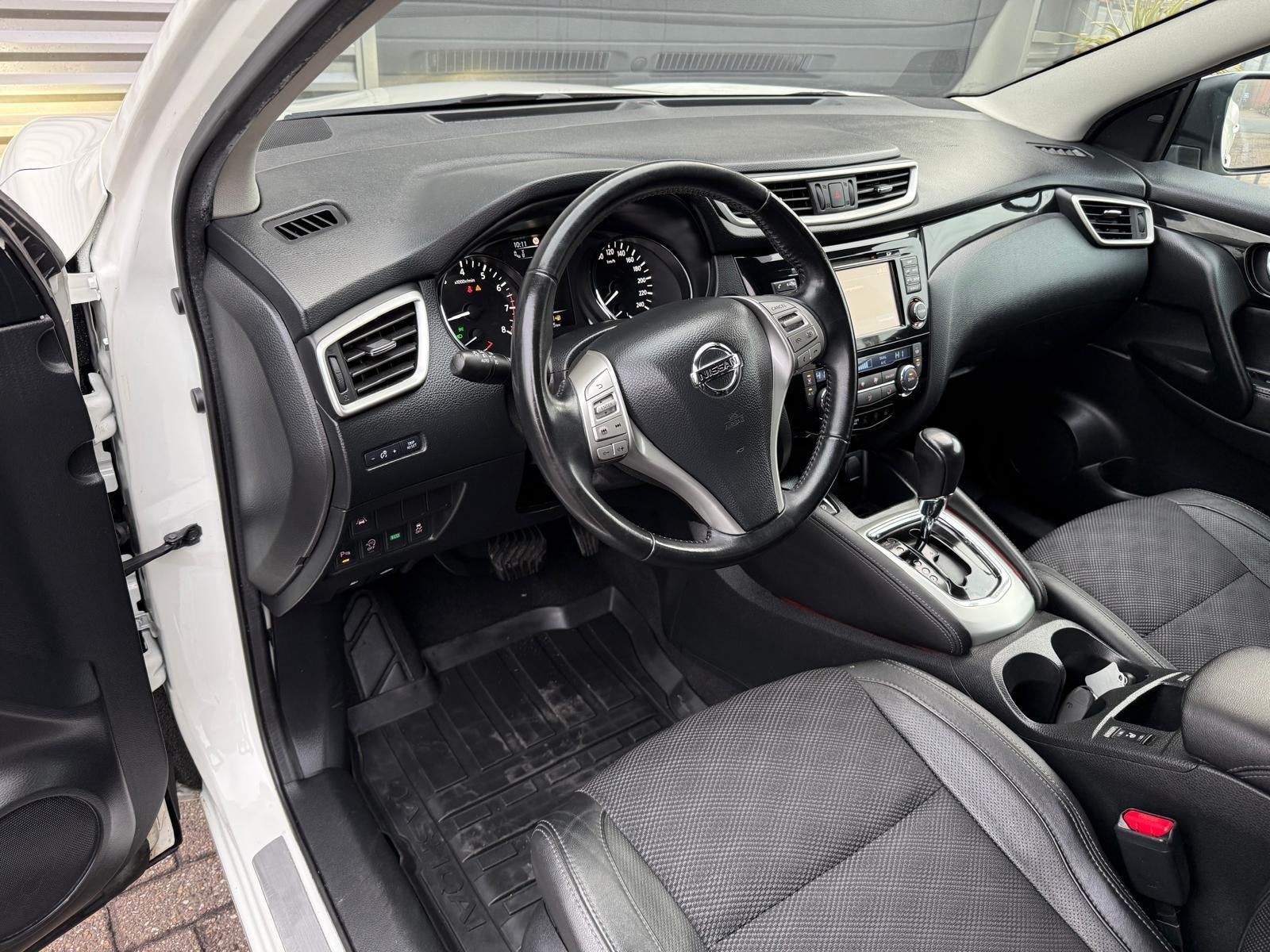 Nissan Qashqai 1.2 Tekna 1-jaar Garantie / Keyless / Automaa, Auto's, Stof, Gebruikt, 4 cilinders, 116 pk