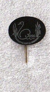 blikkenspeld BOSO poetslappen met Zwaan, Verzamelen, Ophalen of Verzenden, Overige onderwerpen, Speldje of Pin