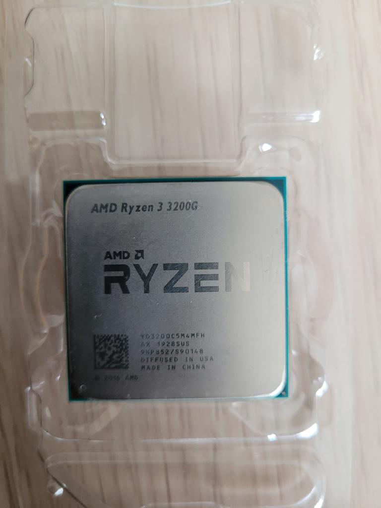 AMD Ryzen 3 3200G Processor - Perfect Werkend, Computers en Software, Ophalen, Gebruikt, 4-core, AM4
