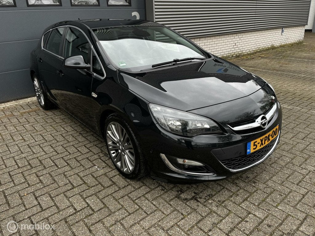 Opel Astra 1.4 Turbo SPORT/LEER/NAVI/CRUISE/CAMERA, Voorwielaandrijving, Euro 5, Gebruikt, 4 cilinders