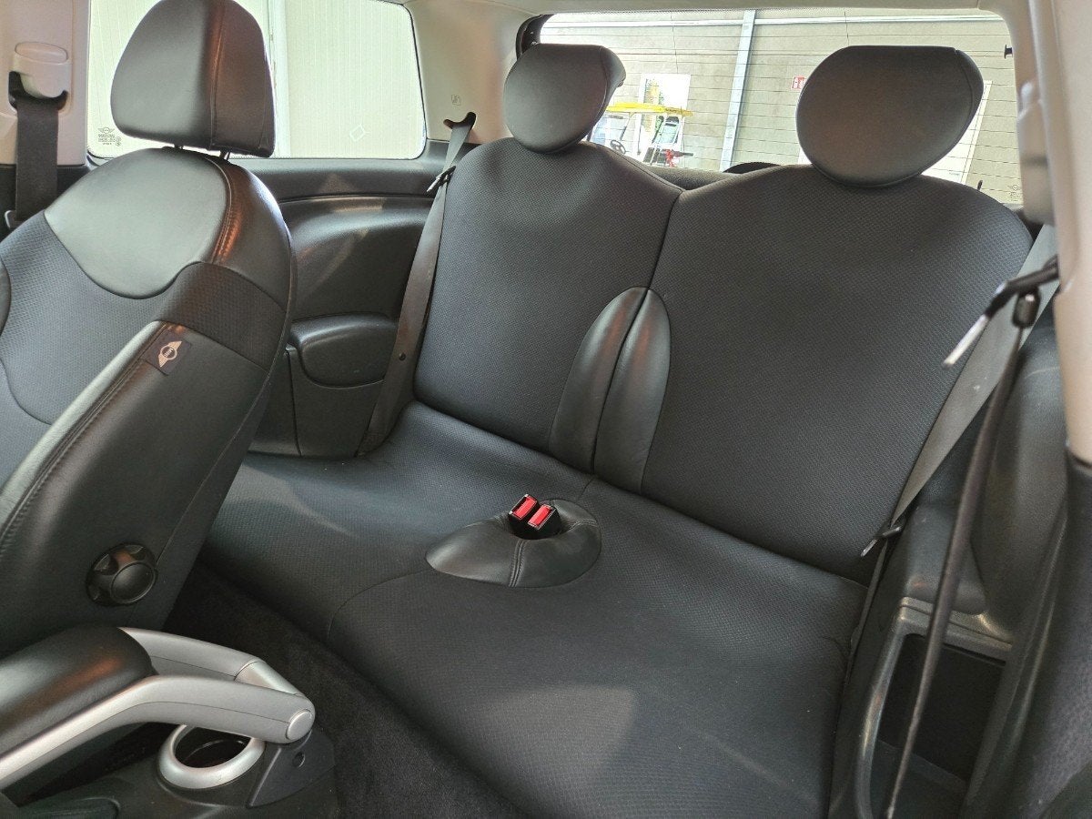 Mini cooper works 211 pk, Auto's, Voorwielaandrijving, Zwart, 4 cilinders, Leder