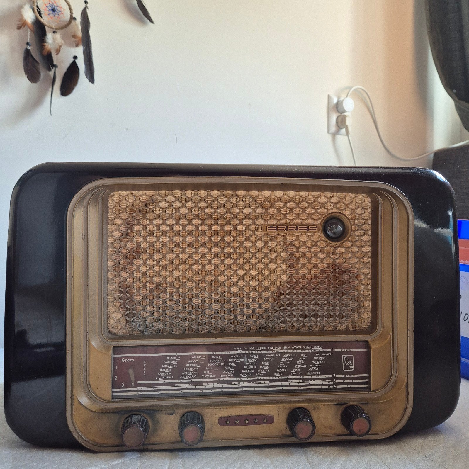 Vintage Erres buizenradio jaren 50 – voor restauratie of dec, Antiek en Kunst, Antiek | Tv's en Audio, Ophalen