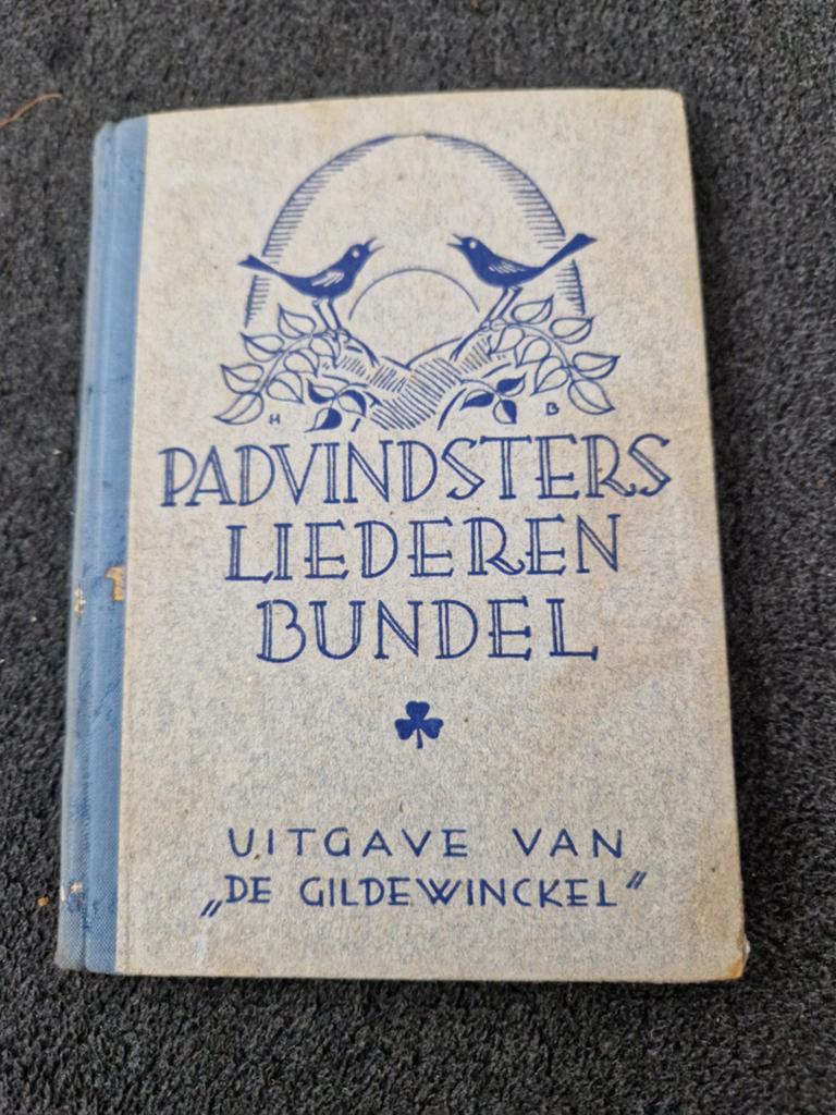 Padvindsters Liederenbundel -  De Gilde-winckel 1946, Ophalen of Verzenden, Gebruikt, Boek of Tijdschrift