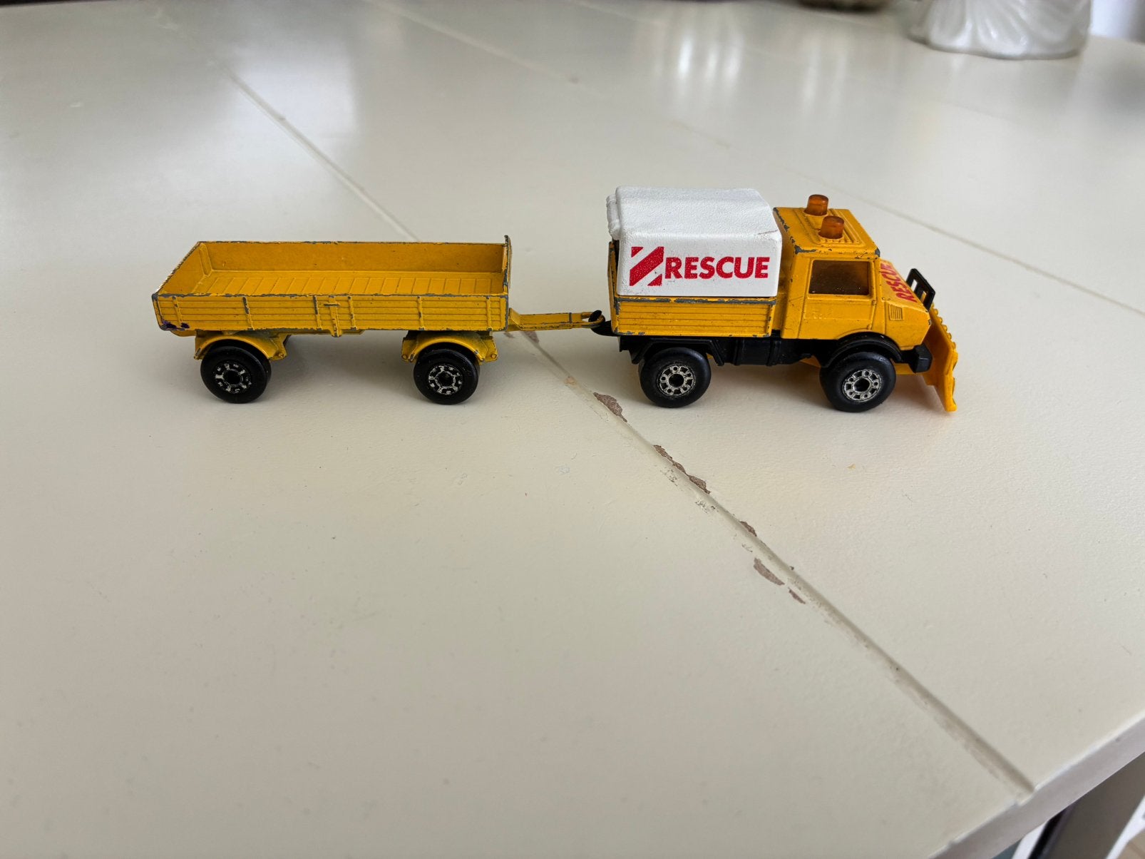 Matchbox Unimog met aanhanger, Ophalen of Verzenden, Gebruikt, Bus of Vrachtwagen