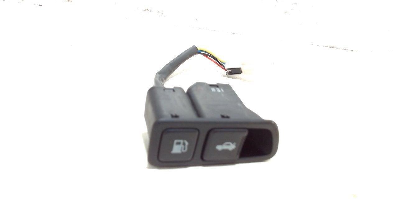 Achterklep ontgrendeling Kia Optima, Auto-onderdelen, Onderdelen@venauto.nl, Van der Ven Autorecycling B.V., Gebruikt, Ettenseweg 76, 4706 PB Roosendaal, The Netherlands