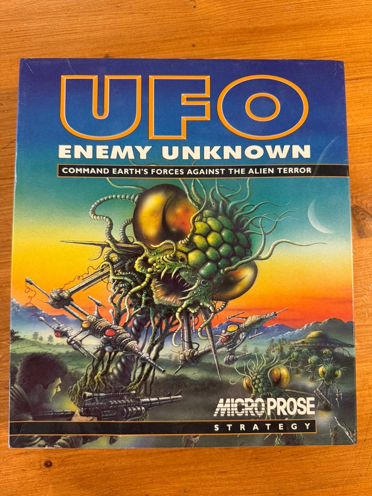 UFO Enemy Unknown, Computers en Software, Ophalen
